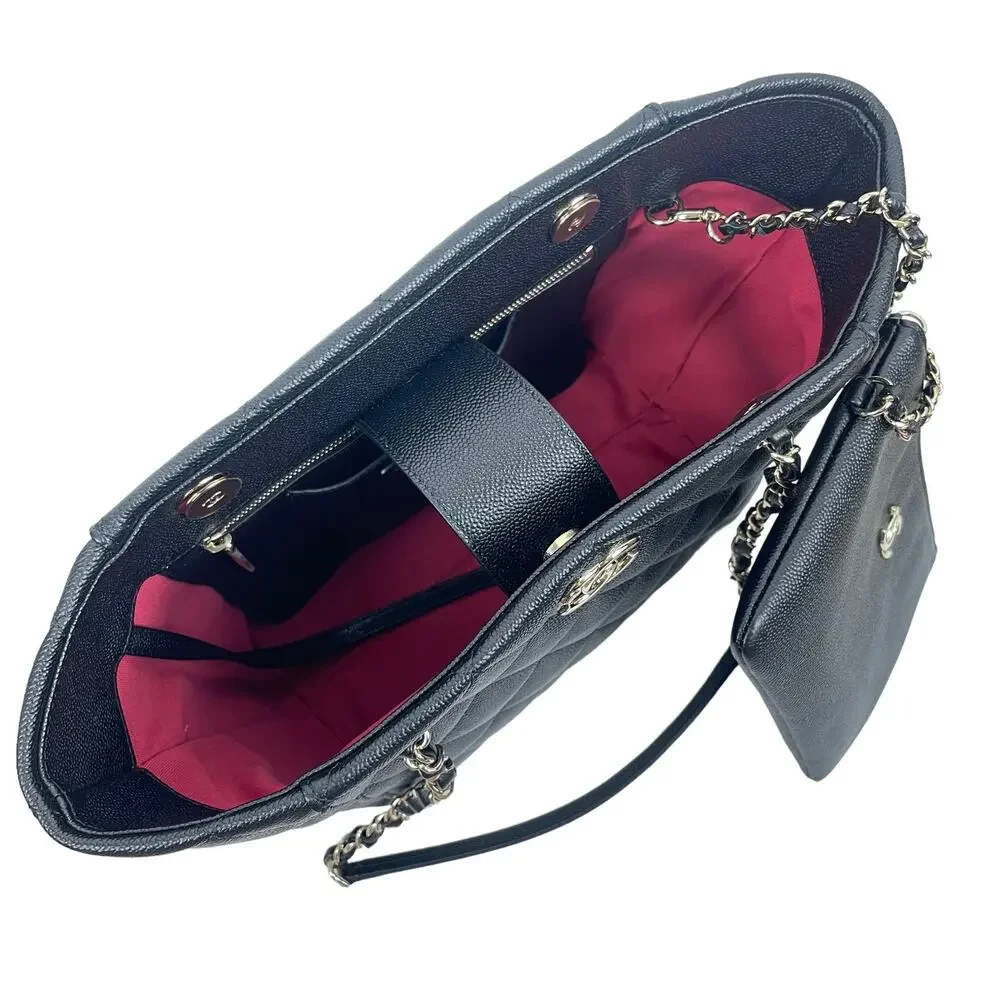 CHANEL 2023 quilted